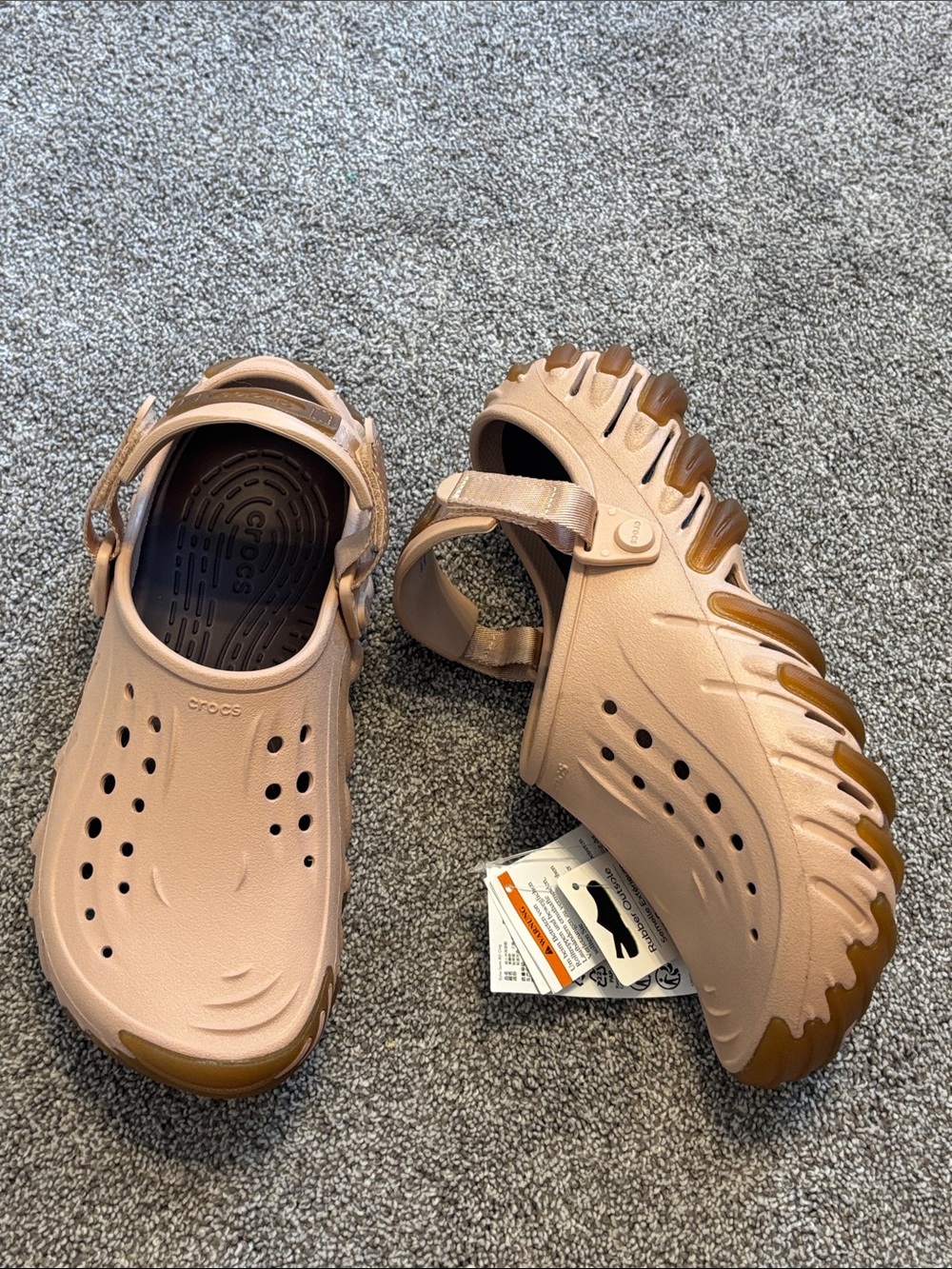 NWT Crocs Echo Gum Ro Clog